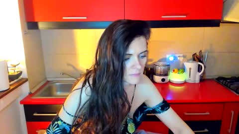 sexqueen1111 online show from October 2025 05:26:02 AM