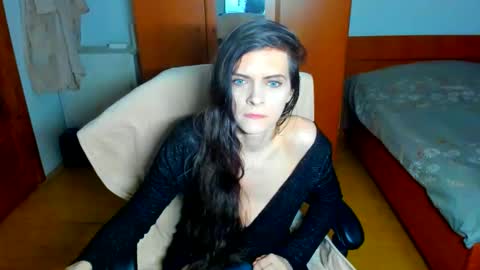 Snapshot of sexqueen1111 chatting on April 2026 03:22:01 AM sexqueen1111 online show from April 2026 03:22:01 AM