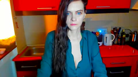 Snapshot of sexqueen1111 chatting on May 2026 06:12:02 PM sexqueen1111 online show from May 2026 06:12:02 PM