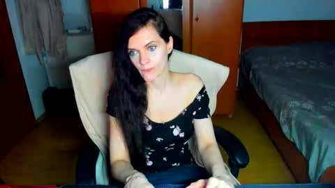 Snapshot of sexqueen1111 chatting on June 2026 09:09:01 PM sexqueen1111 online show from June 2026 09:09:01 PM