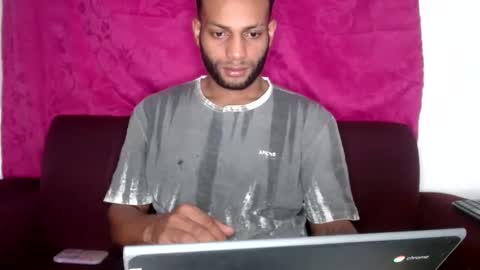 STIIV G online show from October 2025 08:10:01 PM