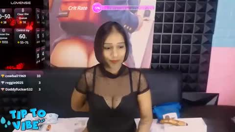 Snapshot of sexualindianx chatting on February 2025 10:54:01 PM claudelle online show from February 2025 10:54:01 PM
