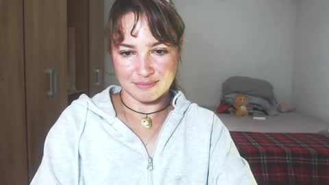 CHIARA   online show from December 2025 10:16:02 PM