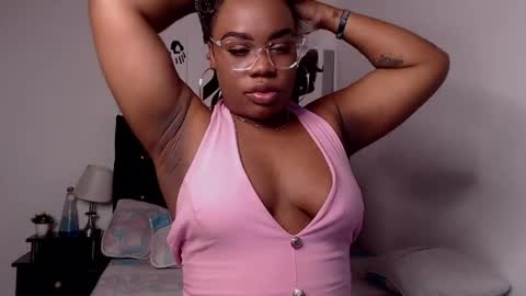 Snapshot of sexx_amara chatting on May 2026 07:47:01 AM Amara online show from May 2026 07:47:01 AM