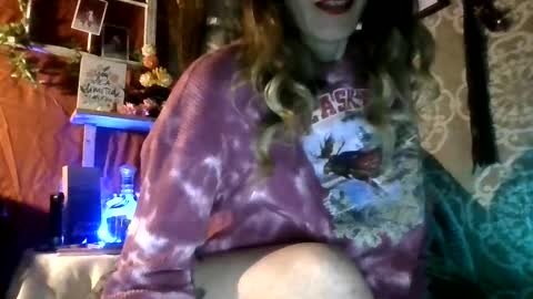 Snapshot of sexxileeah chatting on March 2025 08:11:02 PM sexxileeah online show from March 2025 08:11:02 PM