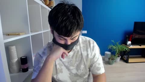 Tommy online show from January 2025 07:03:01 PM