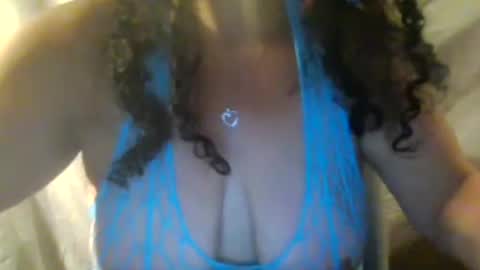 Snapshot of sexxy86 chatting on June 2026 02:47:01 AM CurvyMILF86 online show from June 2026 02:47:01 AM