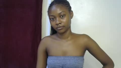 Snapshot of sexxy_divaa chatting on April 2026 09:45:02 AM vicky online show from April 2026 09:45:02 AM
