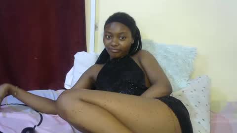 Snapshot of sexxy_divaa chatting on April 2026 10:36:01 AM vicky online show from April 2026 10:36:01 AM