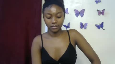 Snapshot of sexxy_divaa chatting on May 2026 09:15:01 AM vicky online show from May 2026 09:15:01 AM