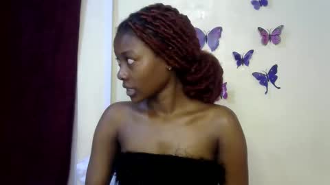 Snapshot of sexxy_divaa chatting on May 2026 02:42:02 AM vicky online show from May 2026 02:42:02 AM