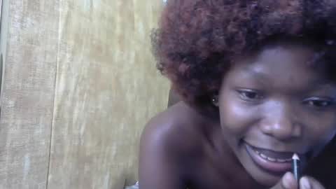 Snapshot of sexxy_goddes chatting on February 2025 09:37:01 PM skylar online show from February 2025 09:37:01 PM