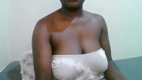 Snapshot of sexxy_maya1 chatting on March 2026 12:23:02 PM sexxy_maya1 online show from March 2026 12:23:02 PM