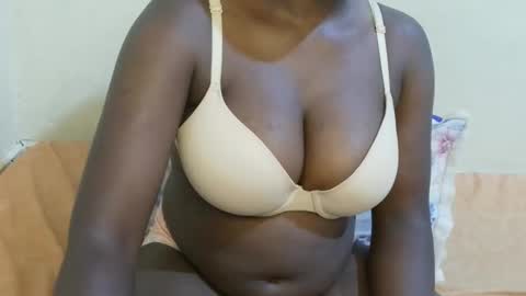 Snapshot of sexxy_maya1 chatting on April 2026 06:28:01 PM sexxy_maya1 online show from April 2026 06:28:01 PM