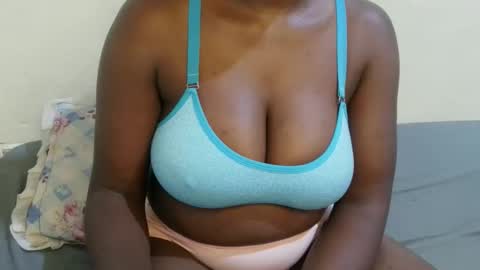Snapshot of sexxy_maya1 chatting on April 2026 09:31:01 PM sexxy_maya1 online show from April 2026 09:31:01 PM