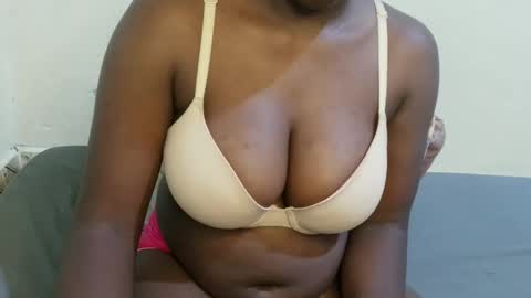 Snapshot of sexxy_maya1 chatting on April 2026 08:15:02 AM sexxy_maya1 online show from April 2026 08:15:02 AM