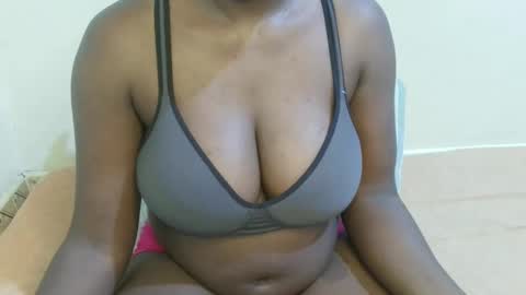 Snapshot of sexxy_maya1 chatting on April 2026 05:58:02 AM sexxy_maya1 online show from April 2026 05:58:02 AM