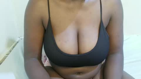 Snapshot of sexxy_maya1 chatting on May 2026 11:04:01 AM sexxy_maya1 online show from May 2026 11:04:01 AM