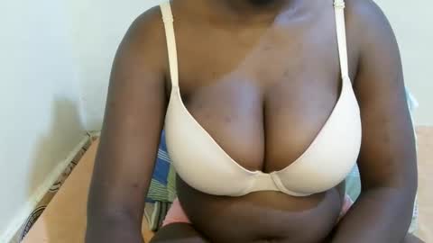 Snapshot of sexxy_maya1 chatting on May 2026 10:12:02 AM sexxy_maya1 online show from May 2026 10:12:02 AM