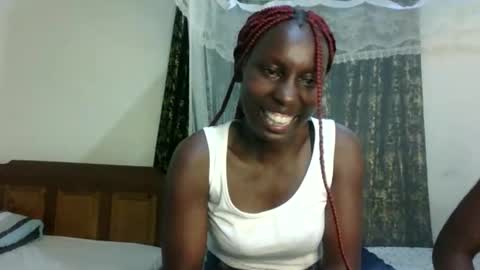 Snapshot of sexxy_melmine chatting on April 2026 08:25:02 PM Dolly online show from April 2026 08:25:02 PM