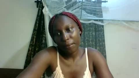 Snapshot of sexxy_melmine chatting on May 2026 10:38:01 PM Dolly online show from May 2026 10:38:01 PM