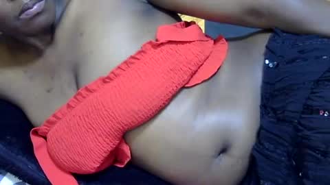 Snapshot of sexxy_princess19 chatting on August 2026 09:25:01 PM Trisha online show from August 2026 09:25:01 PM