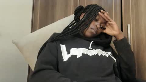 ivy online show from April 2026 09:53:02 PM