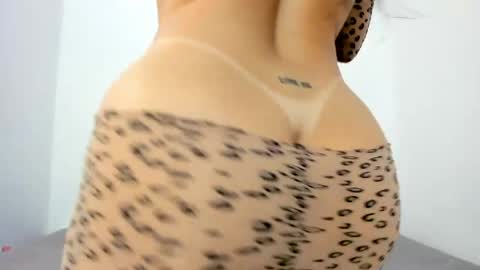 Snapshot of sexxylatincouple1 chatting on May 2026 09:38:02 AM sexxylatincouple1 online show from May 2026 09:38:02 AM