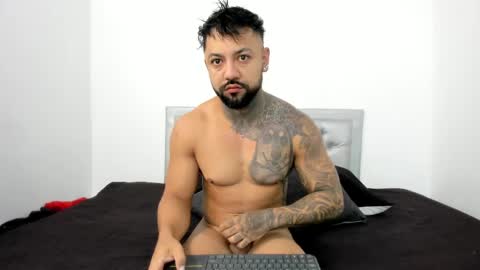 Snapshot of sexxylatincouple1 chatting on May 2026 09:51:02 AM sexxylatincouple1 online show from May 2026 09:51:02 AM