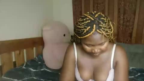 sexxypritty online show from September 2025 05:03:01 PM