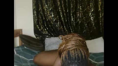 sexxypritty online show from November 2025 06:57:02 PM