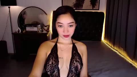 Snapshot of sexxyy_lady chatting on May 2026 05:25:01 AM sexxyy_lady online show from May 2026 05:25:01 AM