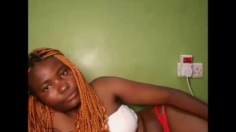 Snapshot of sexy_banice chatting on February 2026 06:59:01 PM sexy_banice online show from February 2026 06:59:01 PM