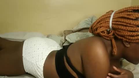 Snapshot of sexy_banice chatting on May 2026 04:56:02 PM sexy_banice online show from May 2026 04:56:02 PM