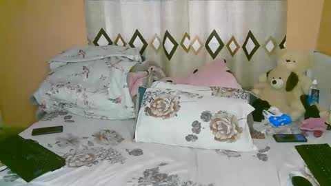 sexy_bluegirl online show from October 2025 01:22:01 PM