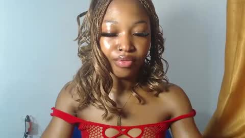 Snapshot of sexy_bluey247 chatting on May 2026 03:39:02 PM sexy_bluey247 online show from May 2026 03:39:02 PM