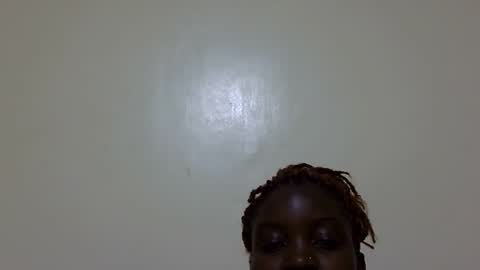 Snapshot of sexy_butt1 chatting on March 2025 05:03:02 PM sexy butt1 online show from March 2025 05:03:02 PM
