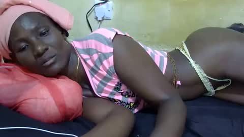 Snapshot of sexy_candy9 chatting on May 2026 12:01:01 PM sexy_candy9 online show from May 2026 12:01:01 PM