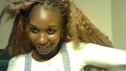 sexy_chocoy05 online show from April 2026 12:00:02 AM