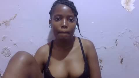 sexy_claude96 online show from January 2025 01:53:01 PM