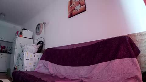 Bunny online show from November 2025 12:05:01 PM