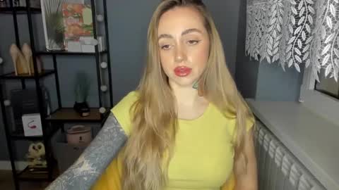 Snapshot of sexy_coralie chatting on December 2024 11:32:02 AM C o r a l i e online show from December 2024 11:32:02 AM