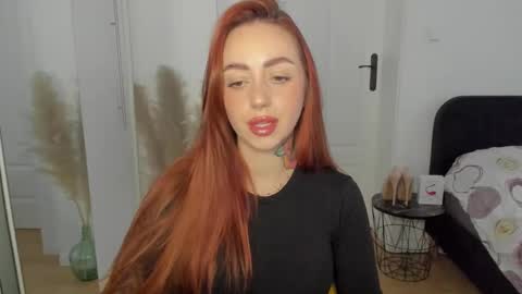 Snapshot of sexy_coralie chatting on November 2025 02:40:02 PM C o r a l i e online show from November 2025 02:40:02 PM