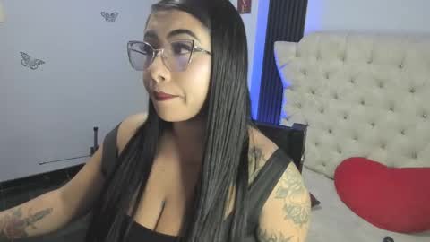  C R I S T A L  online show from September 2025 02:02:02 AM