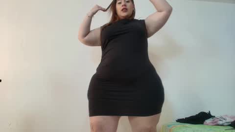 Snapshot of sexy_curvi chatting on January 2025 05:02:01 PM karla instagram online show from January 2025 05:02:01 PM