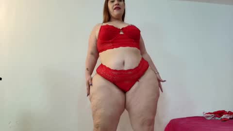 Snapshot of sexy_curvi chatting on January 2025 05:06:01 PM karla instagram online show from January 2025 05:06:01 PM