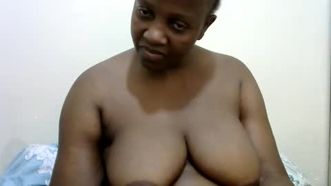 Snapshot of sexy_dee1 chatting on May 2026 05:23:02 AM Sweet Dee online show from May 2026 05:23:02 AM