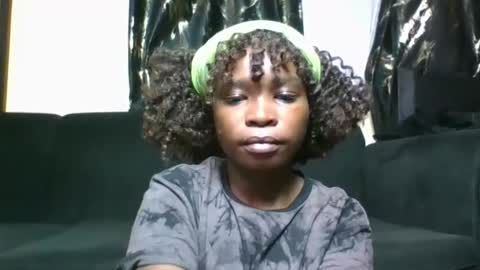 Snapshot of sexy_ebony_princess chatting on September 2025 11:59:02 PM Trina online show from September 2025 11:59:02 PM