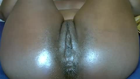 Snapshot of sexy_esther92 chatting on March 2026 06:01:02 PM sexy_esther92 online show from March 2026 06:01:02 PM