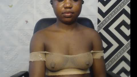 Snapshot of sexy_floral chatting on September 2025 09:11:02 AM Angela online show from September 2025 09:11:02 AM